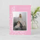 Moderne kerstboom gemaakt van sneeuwvlokken feestdagenkaart (Staand voorkant)