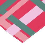 Moderne kerstcadeautjes met heldere rode groene li korte tafelloper (Hoek)