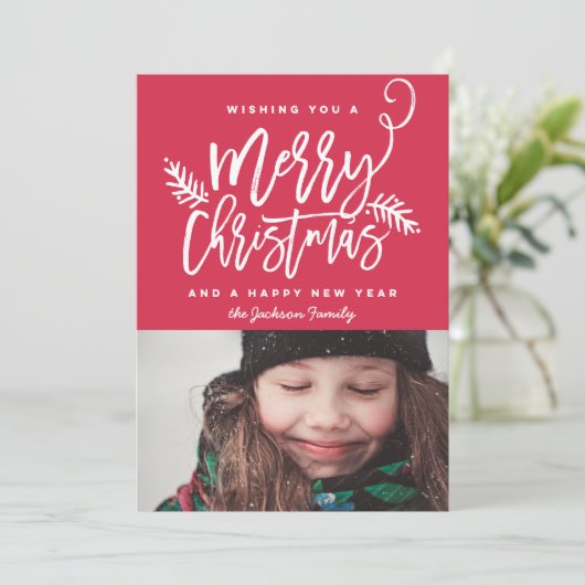 Moderne kerstfeestelijke foto in penseelscript feestdagenkaart (Staand voorkant)