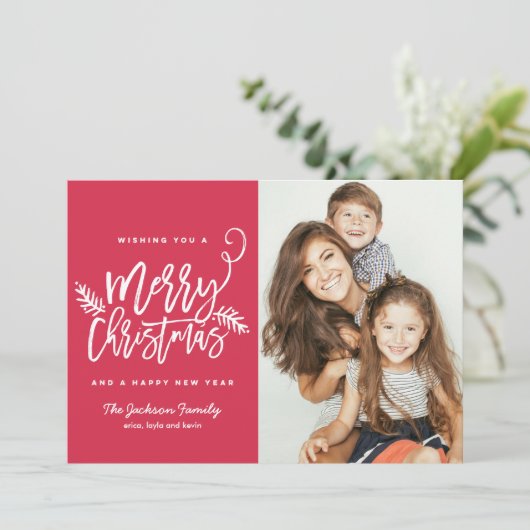 Moderne kerstfeestelijke foto in penseelscript feestdagenkaart (Staand voorkant)