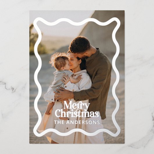 Moderne kerstfoto met golvende rand in groen folie uitnodiging (Voorkant)