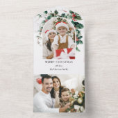 Moderne Kerstfotoboog w / Holly All In One Uitnodiging (Binnen)