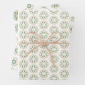 Moderne kerstgouden groene sneeuwflake wrapping inpakpapier vel (In situ)