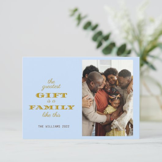 Moderne kerstgroet met de grootste cadeaufamilie kaart (Staand voorkant)