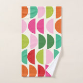 Moderne kerstkleurige geometrische vormen bad handdoek (Handdoek)