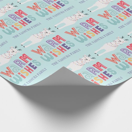 Moderne kerstlama String Lights Name Cadeaupapier (Hoek)