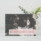 Moderne Kerstmis | Familie Foto stijlvol rood Feestdagenkaart (Staand voorkant)