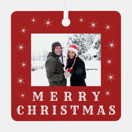 Moderne kerstsneeuwfamilie foto rood metalen ornament (Voorkant)