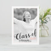 Moderne Klasse van 2023 manuscript goot roze foto Kaart (Staand voorkant)