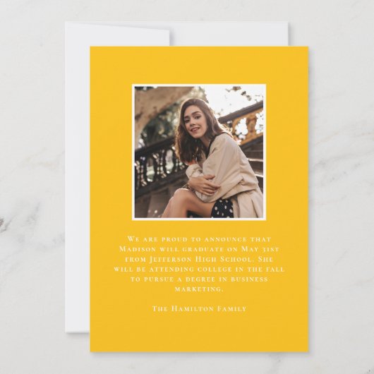 Moderne Klasse van 2025 Geel 2 Foto Afstuderen Aankondiging (Achterkant)