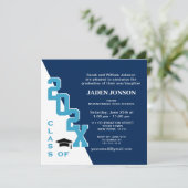 Moderne Klasse van 2025 Navy Blue Graduation Party Kaart (Staand voorkant)