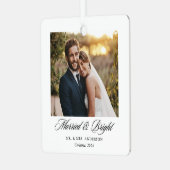 Moderne Klassieke Getrouwde En Heldere Trouwfoto Metalen Ornament (Voorkant links)