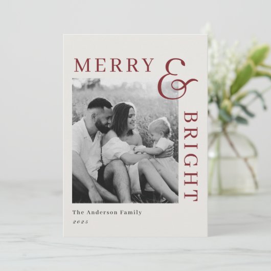 Moderne klassieke rode typografie tweezijdige foto feestdagenkaart (Staand voorkant)