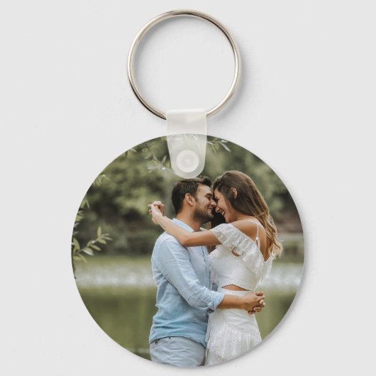 Moderne Klassieke Witte Monogram Trouwfoto Sleutelhanger (Achterkant)