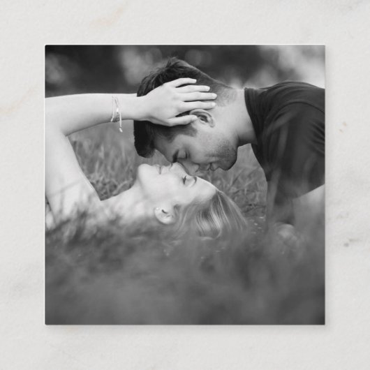 Moderne kleurenfotokalender waarop de datum wordt  informatiekaartje (Achterkant)