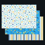 Moderne kleurrijke Chanoeka Inpakpapier Vel<br><div class="desc">Deze moderne Hanukkah papieren met dreidels,  gelt,  strepen,  sneeuwvlokken,  en ster van Davids zal uw pakketten zien er fenomenaal! Ze zijn kleurrijk en trendy,  maar toch traditioneel.</div>