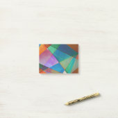 Moderne, kleurrijke driehoeken, trapezoïde vormkun post-it® notes (Op bureau)