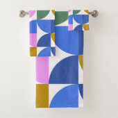 Moderne kleurrijke geometrische patronen Blauw-gou Bad Handdoek (Insitu)