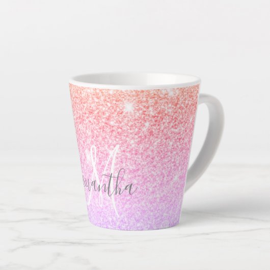 Moderne, kleurrijke glitter bevat persoonlijke naa latte mok (Rechterhoek)