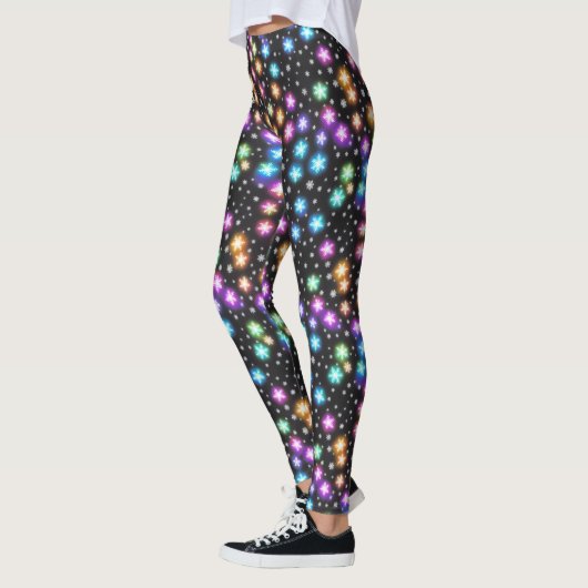 Moderne Kleurrijke Glow Snowflakes Kerstfeest Leggings (Links)