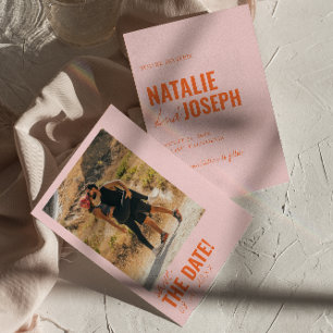 Moderne kleurrijke grillige unieke leuke foto brui save the date