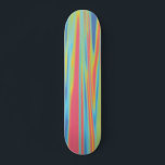 Moderne kleurrijke holografische draagbalk persoonlijk skateboard<br><div class="desc">Moderne holografisch uitziende meerkleurige dekplaat voor uw favoriete straatskater die op de stoep surft of de pijpen raakt. Uniek uitziend dek voor een schaats.</div>