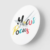 Moderne, kleurrijke, leuke, coole, trendy Hocus Po Ronde Klok (Hoek)