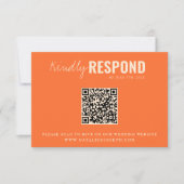 Moderne kleurrijke retro grillige QR-code bruiloft RSVP Kaartje (Voorkant)