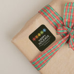 Moderne kleurrijke sneeuwvlokken Kerstmis Vierkante Sticker<br><div class="desc">Eenvoudige moderne kerstvakantie sticker met een rij felgekleurde vakantie sneeuwvlokken. Minimalistische typografie. Schoon eenvoudig ontwerp. Alle tekstgebieden kunnen worden gepersonaliseerd. Contacteer ons voor hulp bij het personaliseren of aanpassen aan uw individuele wensen. Prettige feestdagen Nee!</div>