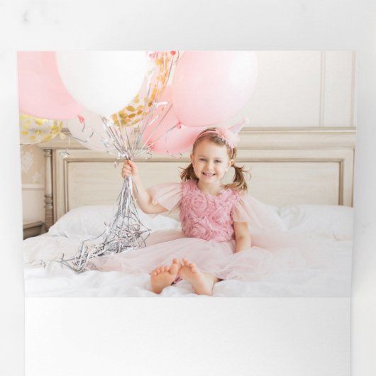 Moderne kleurrijke vrolijke en heldere typografie  drieluik wenskaart (Binnenzijde eerst)