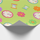 Moderne klokken en groene bloemen cadeaupapier (Hoek)