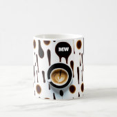 Moderne koffievlekken en afbeelding met initialen koffiemok (Center)
