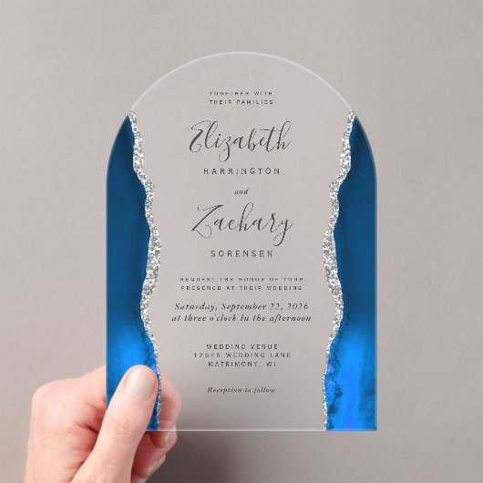 Moderne Koninklijke Blauwe Zilveren Agate Trouwboo Acryl Uitnodigingen (Insitu (Draagbaar))