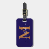 Moderne Koperen Gouden & Blauwe Monogram Script Na Bagagelabel (Voorkant verticaal)
