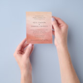 Moderne Koraal Kust Chic Trouwuitnodiging Flyer (Hand)