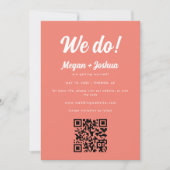 Moderne Koraal Roze QR Code & Foto Bruiloft Save The Date (Voorkant)