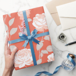 Moderne Koraal Roze Witte Bloem Motief Cadeaupapier