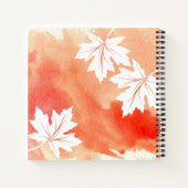 Moderne koraal waterverf en witte esdoornbladeren notitieboek (Achterkant)