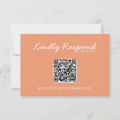 Moderne Koraal Whimsical Zomer QR Code Huwelijk RSVP Kaartje (Voorkant)
