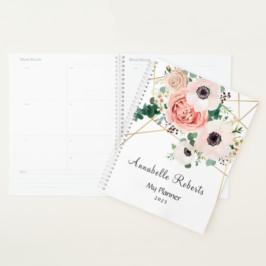 Moderne koraalroze bloemen dagen weken aangepaste planner (Display)