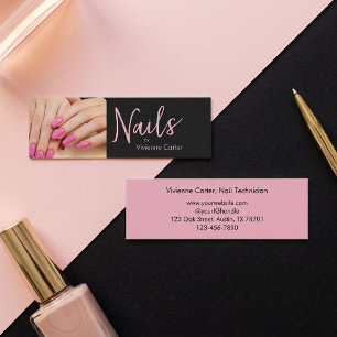 Moderne Krachtige Roze Zwarte Script Foto Nagel Sa Mini Visitekaartje