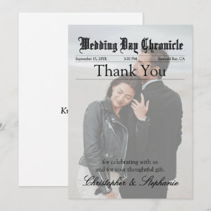 Moderne krant Trouwen Een foto Elegant Script Bedankkaart