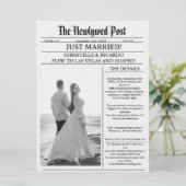 Moderne krantenvlucht net getrouwd aangekondigd kaart (Staand voorkant)