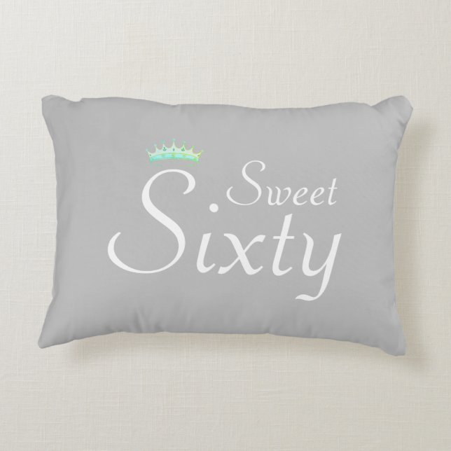 Moderne Kroon Sweet Sixty op Zilver Grijs Accent Kussen (Achterkant)