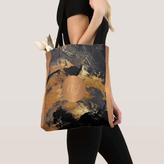 Moderne kunst borstel streken grijs goud monogram tote bag (Dichtbij)