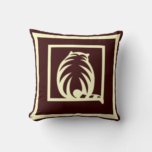 moderne kussen voor bruine en roomvaten