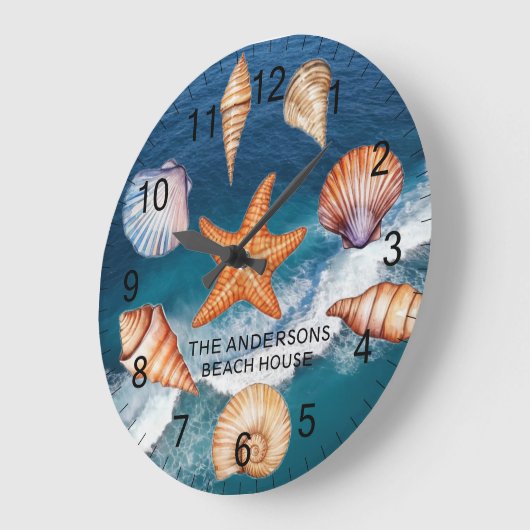 Moderne kustzeeschelpen schatten oceaan op maat grote klok (Hoek)