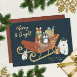 Moderne Kute Animal Friends en Slaapse Kerstmis Feestdagenkaart<br><div class="desc">Stuur dit vakantieseizoen naar je familie en vrienden met deze schattige, kerstfeestkaart, met een slee met cadeaus, samen met diervriendjes - een vos, pinguïn, polair beer, eekhoorn en konijn. Details als sjaals, petten, een tandenbrood, een koekje en een snoepje. De hoofdtekst aan de voorzijde luidt: "Merry & Bright." De sjablonen...</div>