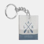 Moderne Lake House Aangepaste Coördinaten Sleutelhanger (Voorkant Links)