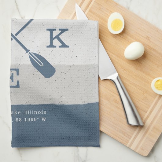 Moderne Lake House Aangepaste Coördinaten Theedoek (Quarter Fold)